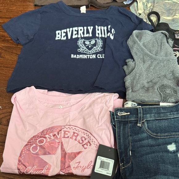 Roxy - Picture 5 of 7